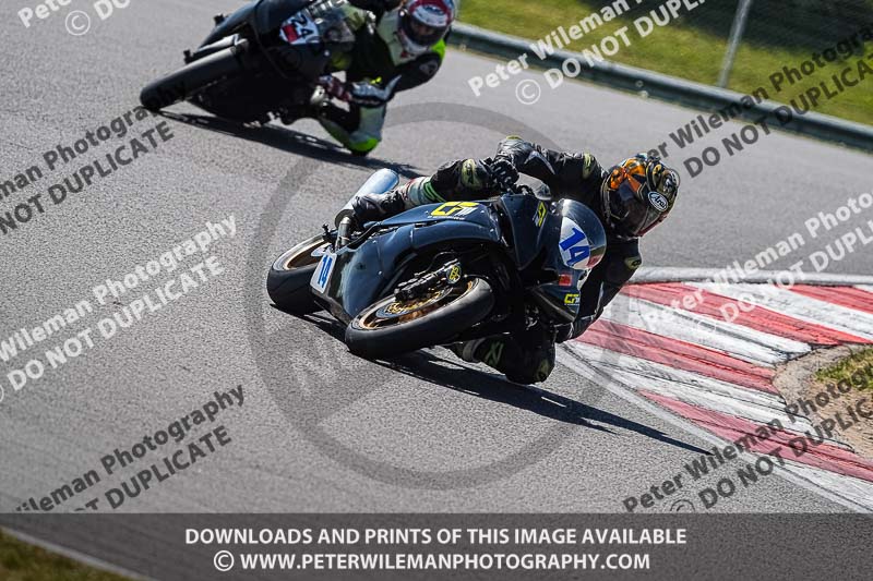 donington no limits trackday;donington park photographs;donington trackday photographs;no limits trackdays;peter wileman photography;trackday digital images;trackday photos